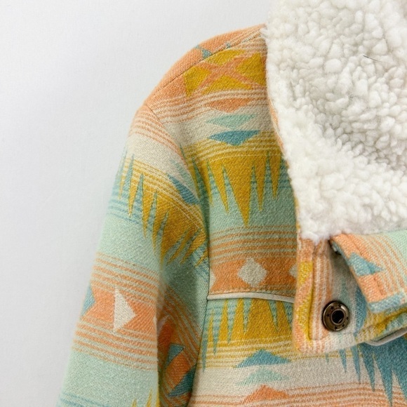 FAHERTY Bluegrass Faux Shearling Lined Jacket Coat in Golden Field Southwestern - Picture 6 of 9